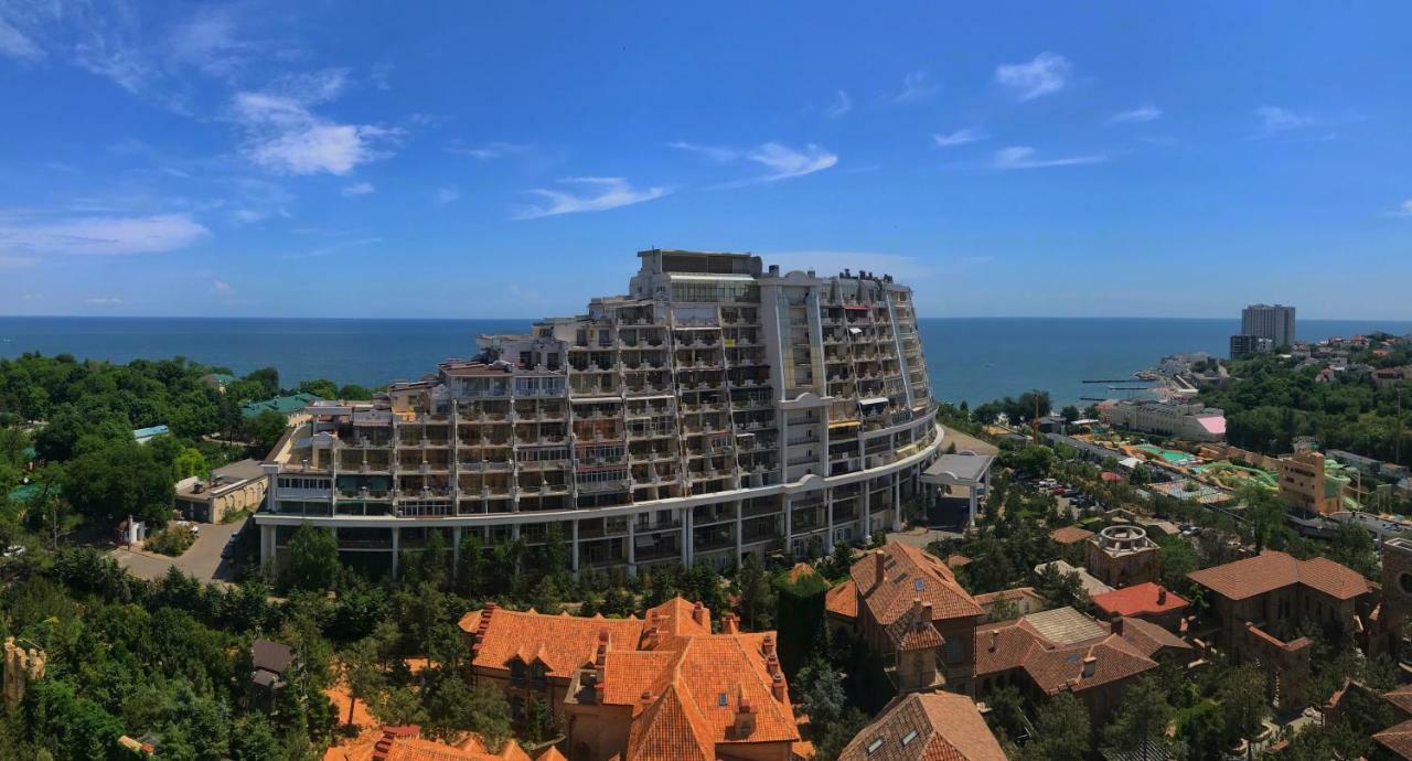 Gagarin Plaza Luxury Sea View Apartments Odessa Eksteriør bilde