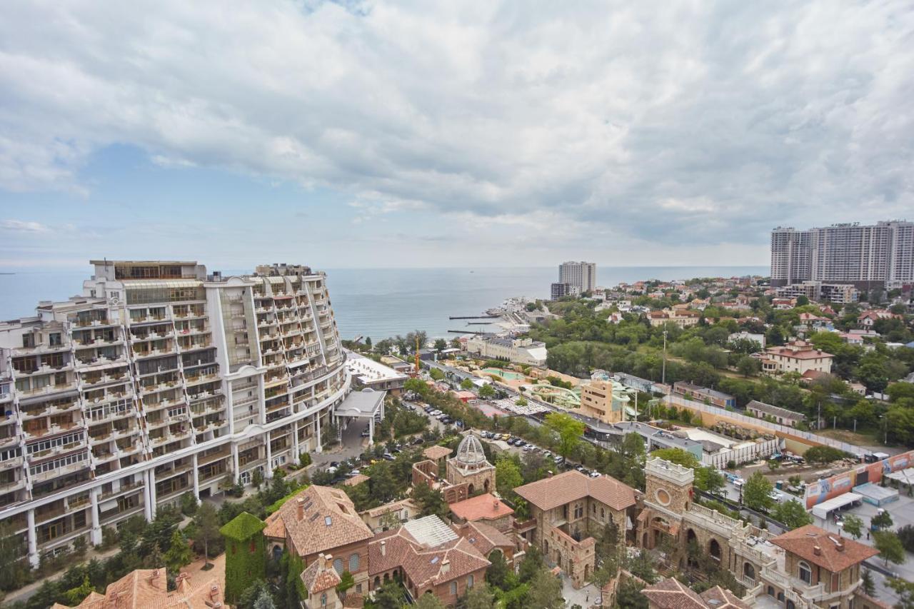 Gagarin Plaza Luxury Sea View Apartments Odessa Eksteriør bilde