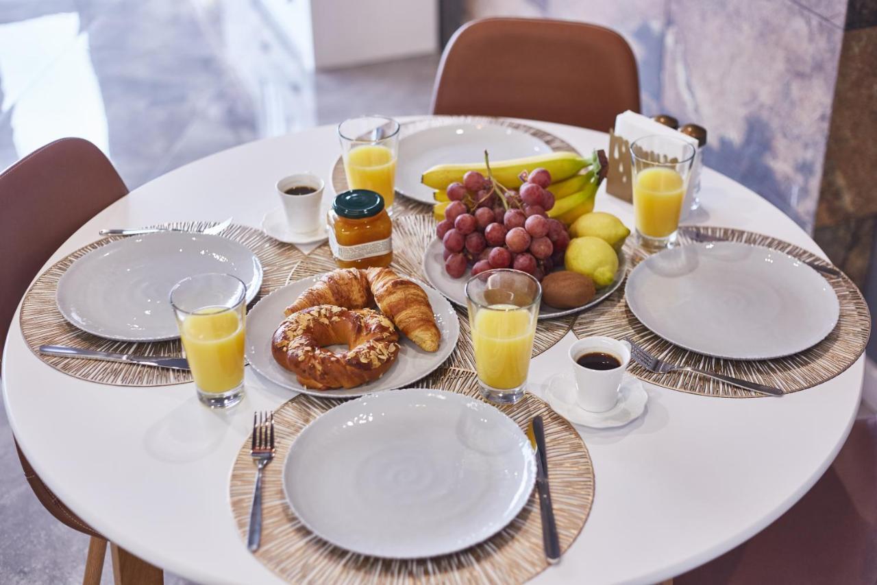 Gagarin Plaza Luxury Sea View Apartments Odessa Eksteriør bilde