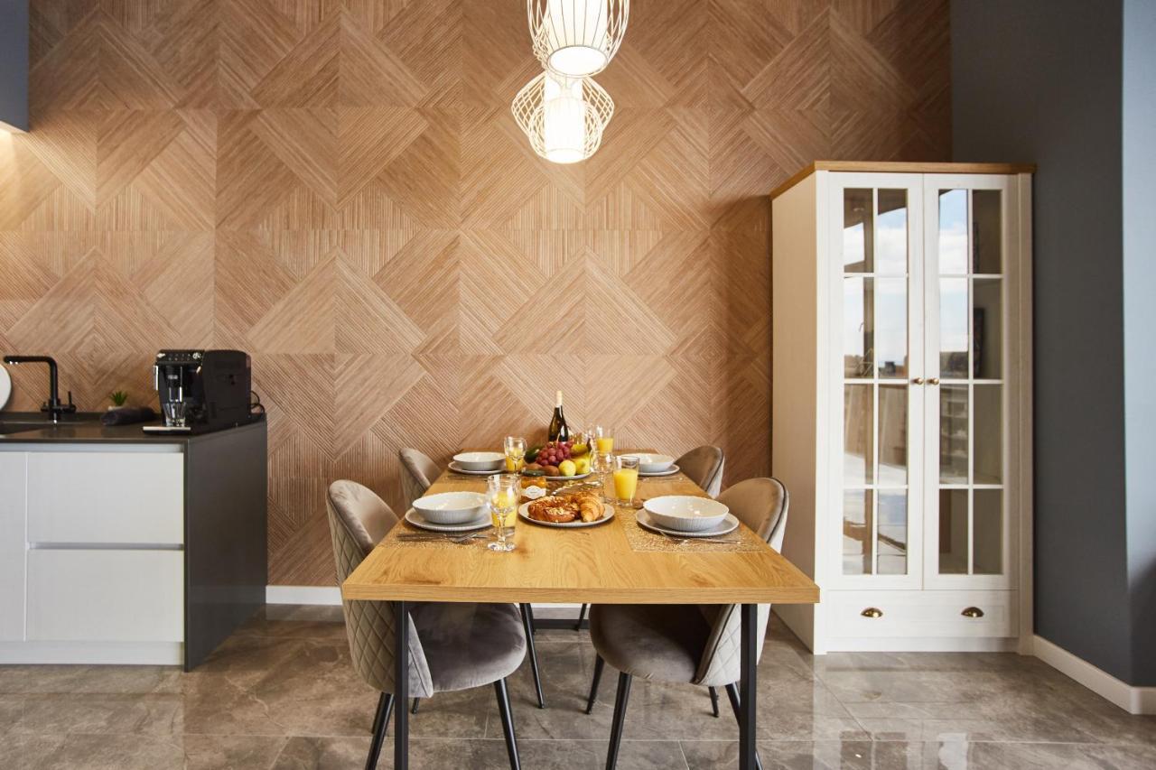 Gagarin Plaza Luxury Sea View Apartments Odessa Eksteriør bilde